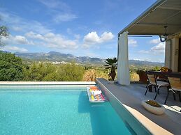 Belvilla by OYO Puigferrer