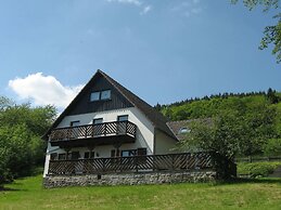 Cozy Holiday Home in Düdinghausen Sauerland near Ski Area