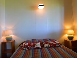 Chalet With Private Tennis Court in Humain