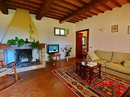 Belvilla by OYO Casolare Due