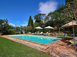 Belvilla by OYO Casolare Due