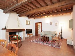 Belvilla by OYO Casolare Due