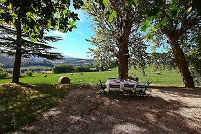 Belvilla by OYO Casolare Due