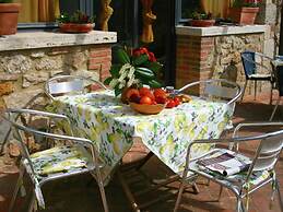 Belvilla by OYO Villa Rapolano