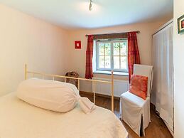 Charming Cottage in Anseremme With Fenced Garden