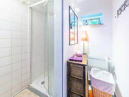 Charming Cottage in Anseremme With Fenced Garden