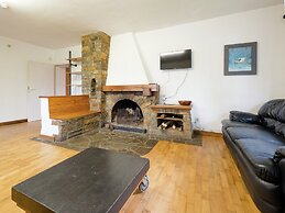 Holiday Home in Deiffelt Near Forest