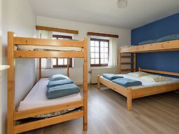Holiday Home in Deiffelt Near Forest
