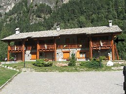 Apartment in Antey-saint-andre Near Ski Area