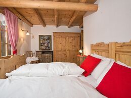 Cottage in Bellamonte With hot tub