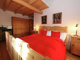 Cottage in Bellamonte With hot tub