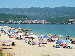 Nice Apartment on the Outskirts of Silo