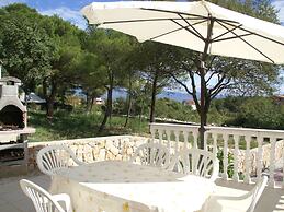 Nice Apartment on the Outskirts of Silo