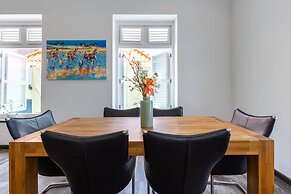 Royal Apartments City Centre Willemstad