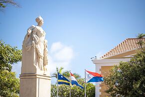 Royal Apartments City Centre Willemstad