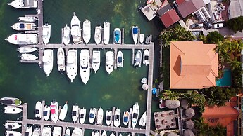 Spanish Water Marina Apartments