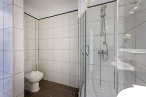 Spanish Water Marina Apartments