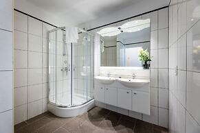 Spanish Water Marina Apartments