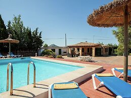 Belvilla by OYO Rotaflor