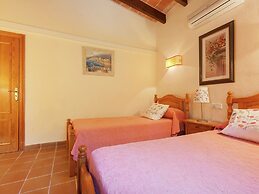 Belvilla by OYO Rotaflor