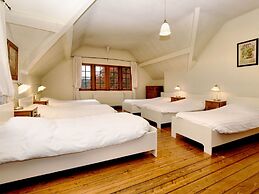 Beautiful Castle House in Spa With Spacious Garden