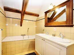 Beautiful Castle House in Spa With Spacious Garden