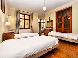 Beautiful Castle House in Spa With Spacious Garden