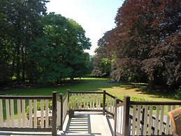 Beautiful Castle House in Spa With Spacious Garden