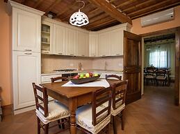 Belvilla by OYO Villa Imola