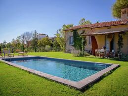 4 Person Villa with Private Swimming Pool & Garden in Lovely Surroundi