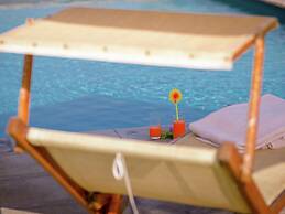 4 Person Villa with Private Swimming Pool & Garden in Lovely Surroundi