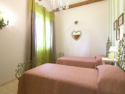 4 Person Villa with Private Swimming Pool & Garden in Lovely Surroundi