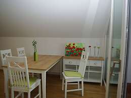 Comfortable Holiday Home in Wismar Near Baltic Sea