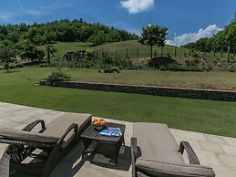 Belvilla by OYO Casa Quattro