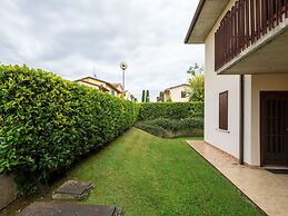 Belvilla by OYO Sole del Garda Quinto Sette