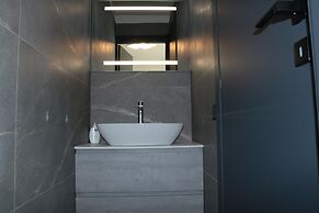 Belvilla by OYO Sole del Garda Quinto Sette