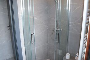 Belvilla by OYO Sole del Garda Quinto Sette