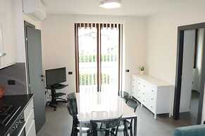 Belvilla by OYO Sole del Garda Quinto Sette