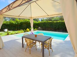 Belvilla by OYO Marino