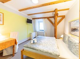 Ferienunterkunft in Grundshagen mit Parkplatz