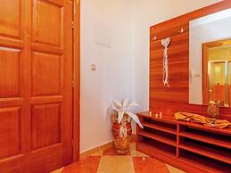 Luring Apartment in Dramalj with Hot Tub