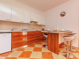 Luring Apartment in Dramalj with Hot Tub