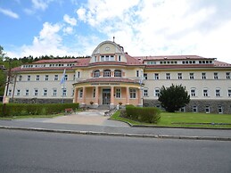Snug Apartment in Jachymov near Ski Area