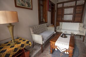 Lily Town Guest House