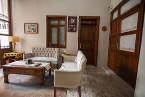 Lily Town Guest House