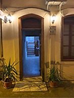 Lily Town Guest House