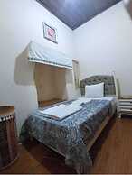 Lily Town Guest House