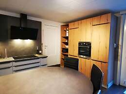 Luxurious Holiday Home in Hamoir With Terrace