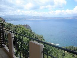 Seaview Studio, 3 Pers Panoramic Seaview in Beautiful Setting, West Fr