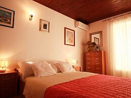 Nice House Apartment With Balcony